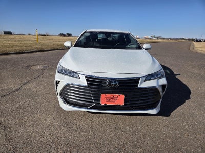 2022 Toyota Avalon XLE