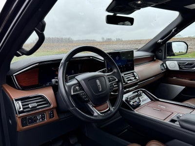 2022 Lincoln Navigator Reserve