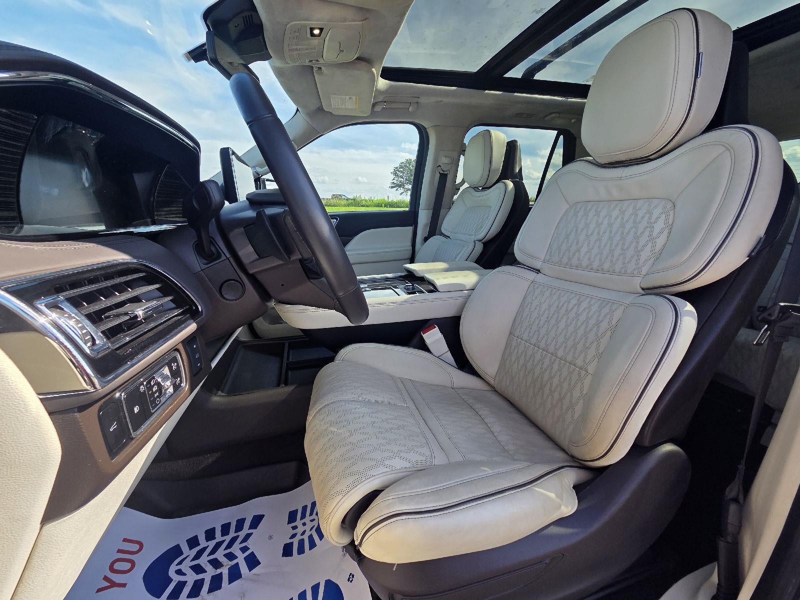 2024 Lincoln Navigator Black Label