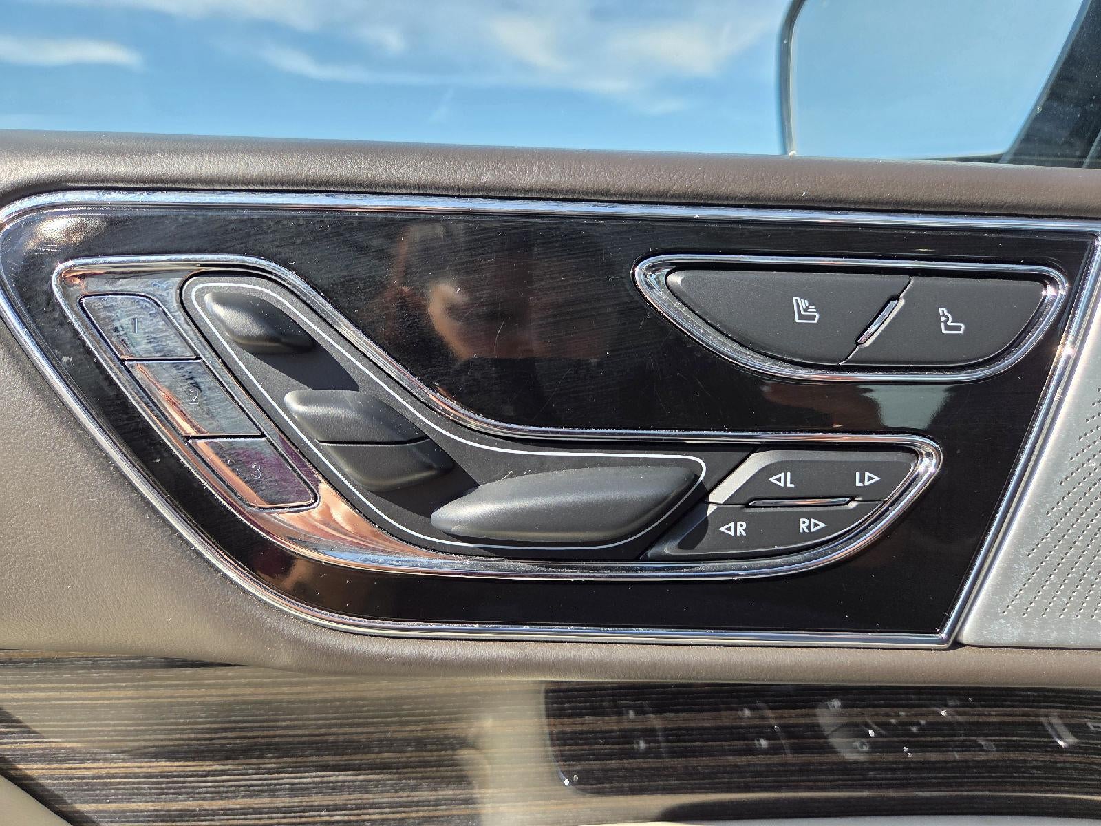 2024 Lincoln Navigator Black Label