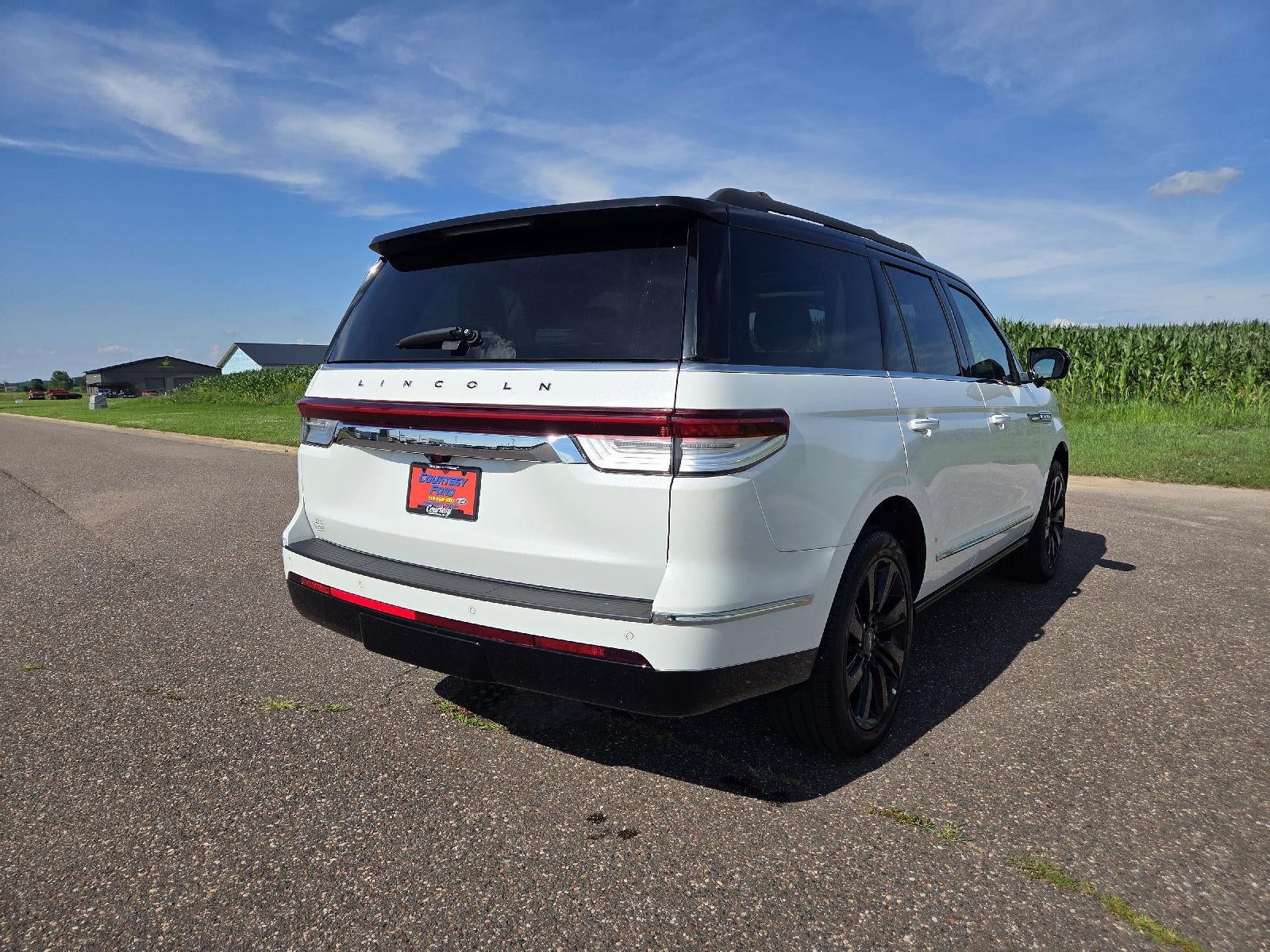 2024 Lincoln Navigator Black Label