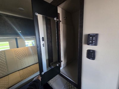 2021 Mercedes-Benz Sprinter Cargo Van 170 WB High Roof Extended Cargo